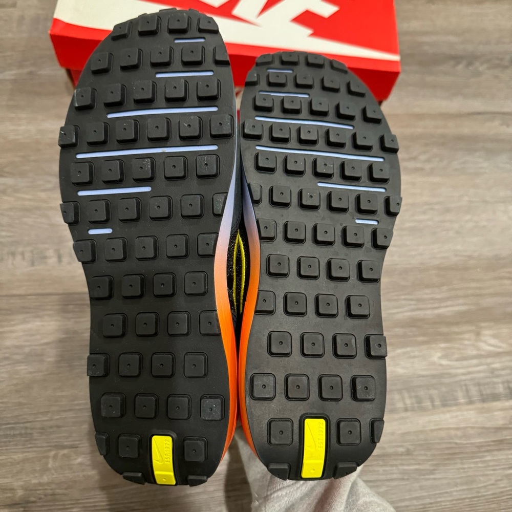Nike Waffle One Black Yellow Jaune Strike Athletic Sneakers - Picture 10 of 13
